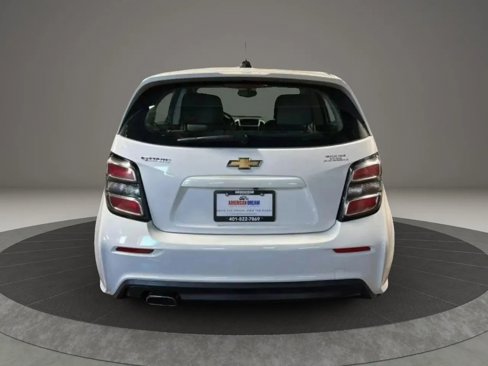 Used 2020 Chevrolet Sonic LT image 4