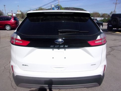 Used 2023 Ford Edge SEL image 8