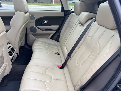 Used 2015 Land Rover Range Rover Evoque Pure Plus image 10