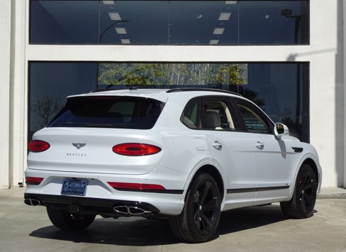 Used 2021 Bentley Bentayga image 8