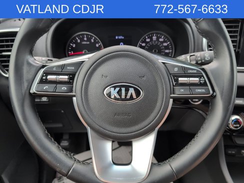 Used 2022 Kia Sportage EX image 10