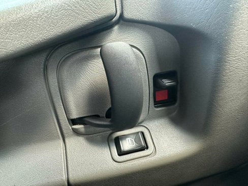 Used 2014 Chevrolet Express 3500 Extended image 18