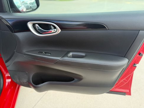 Used 2018 Nissan Sentra SV image 23