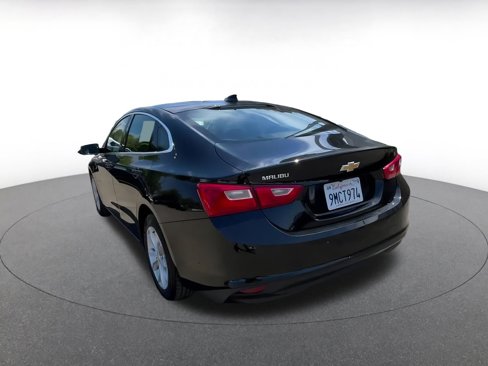 Used 2024 Chevrolet Malibu LT image 11