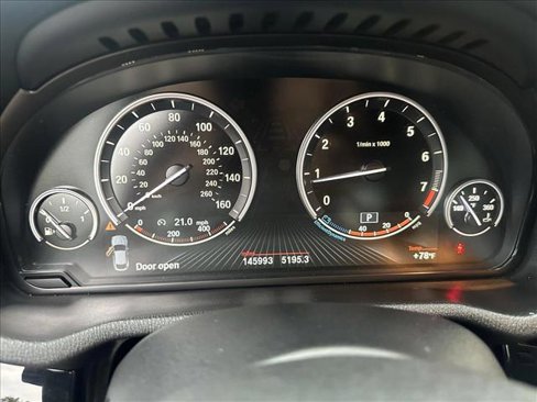 Used 2015 BMW X4 xDrive28i image 9