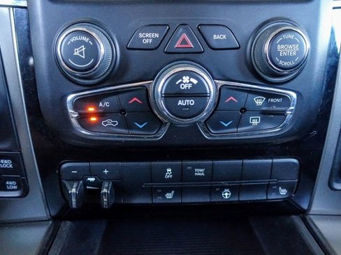 Used 2014 RAM 1500 Sport w/ Trailer Tow Group image 19