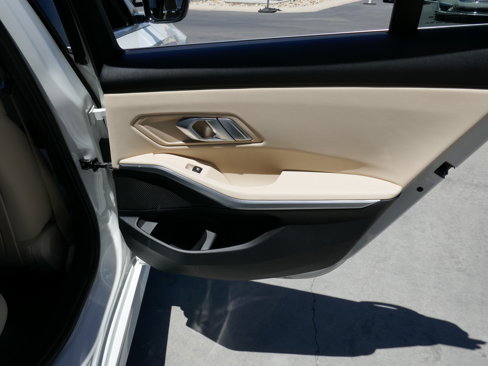 Used 2020 BMW 330i Sedan w/ Convenience Package image 34