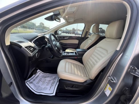 Used 2021 Ford Edge SEL w/ Convenience Package image 11
