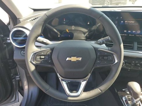 New 2025 Chevrolet Trax LT w/ Driver Confidence Package image 26