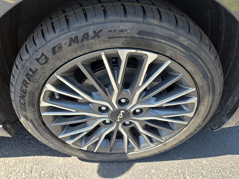 Used 2022 Kia Forte GT-Line w/ GT-Line Technology Package image 9
