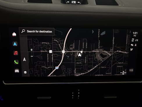 Certified 2023 Porsche Cayenne S image 32