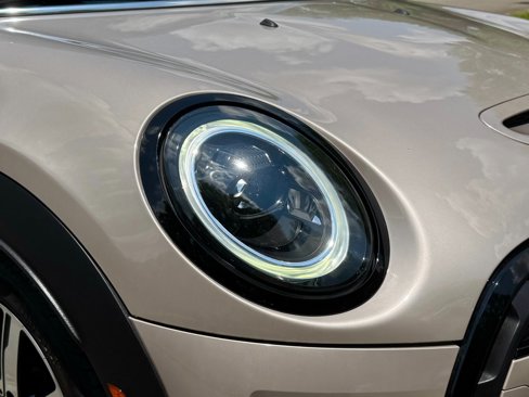 Used 2022 MINI Cooper S w/ Premium Package image 82