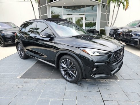 Used 2023 INFINITI QX50 Sport image 2