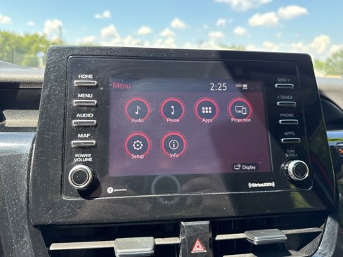 Used 2021 Toyota Camry SE image 24