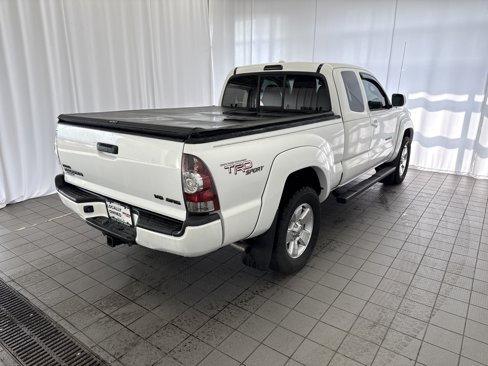 Used 2010 Toyota Tacoma 4x4 Access Cab V6 image 4