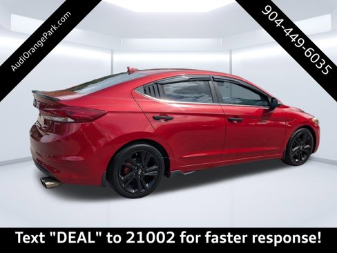 Used 2018 Hyundai Elantra Limited image 3