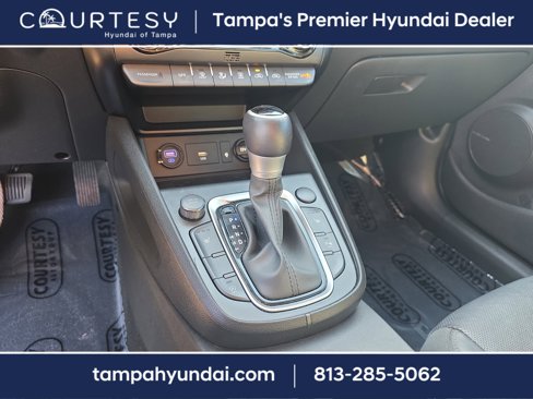 Certified 2022 Hyundai Kona Limited image 28