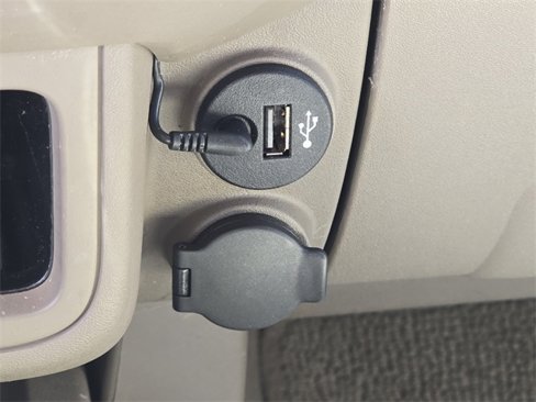 Used 2019 Nissan Frontier SV image 20