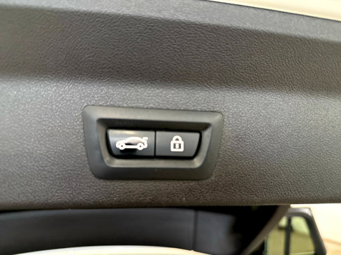 Used 2018 BMW X3 xDrive30i w/ Convenience Package image 50