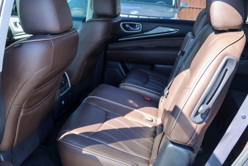 Used 2013 INFINITI JX35 AWD w/ Premium Pkg image 16