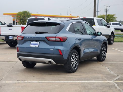 Certified 2023 Ford Escape SE image 7