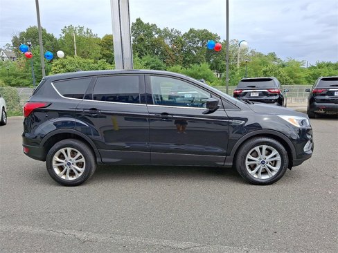 Used 2019 Ford Escape SE image 26