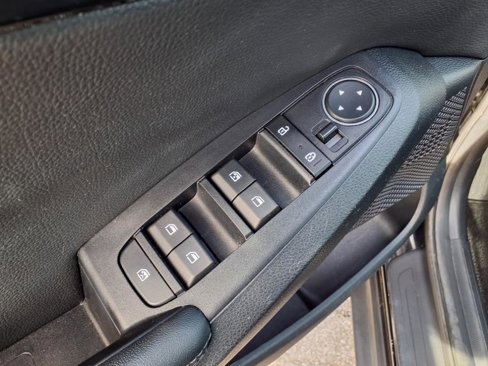 Used 2021 Kia Seltos EX image 19