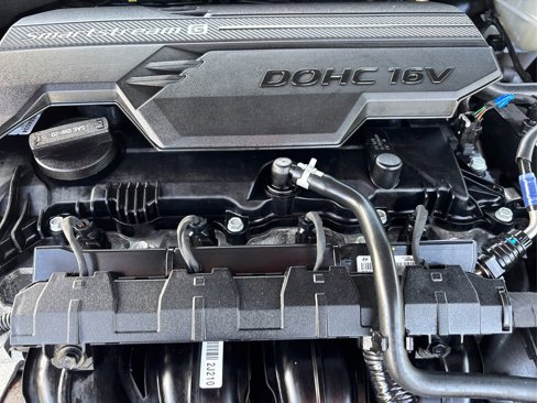 Certified 2024 Hyundai Elantra SE image 13