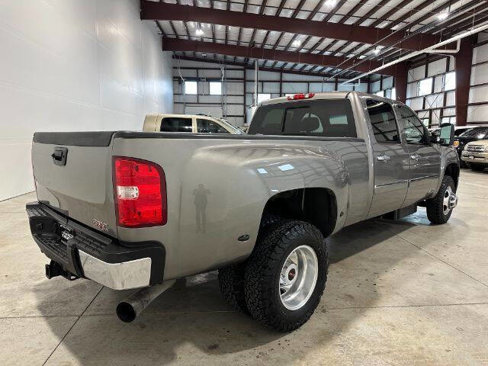 Used 2012 GMC Sierra 3500 Denali image 8