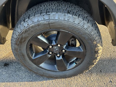 Used 2015 RAM 1500 Express image 23