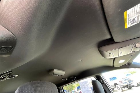 Used 2018 Dodge Grand Caravan SE image 20