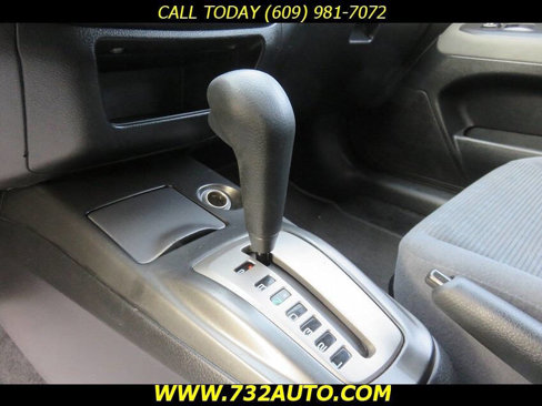 Used 2004 Mitsubishi Lancer LS image 13