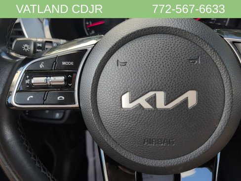 Used 2023 Kia Seltos S image 18