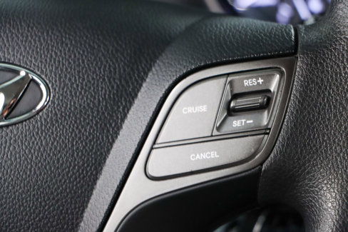 Used 2017 Hyundai Santa Fe Sport image 11