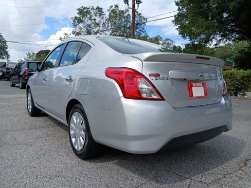 Used 2019 Nissan Versa SV image 8