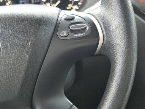 Used 2019 Nissan Pathfinder S image 31