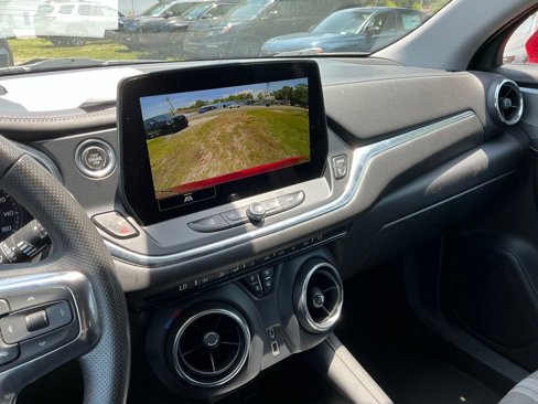 Used 2023 Chevrolet Blazer LT image 18