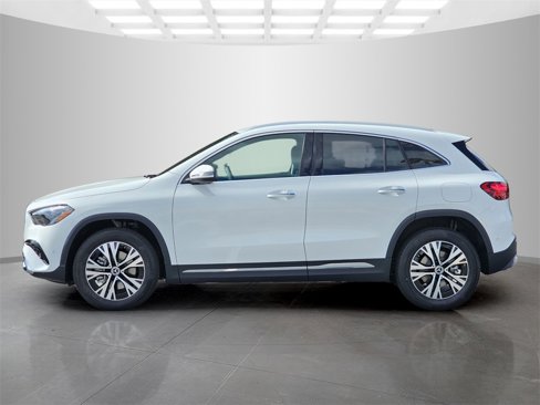 New 2025 Mercedes-Benz GLA 250 image 3