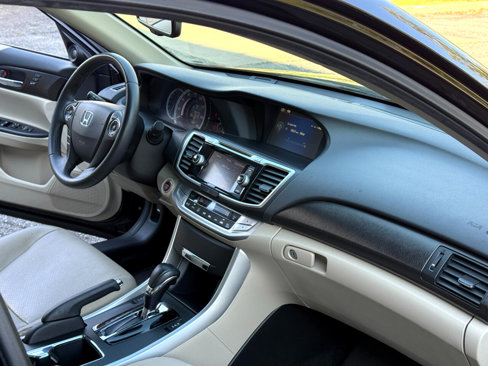 Used 2014 Honda Accord EX-L image 24