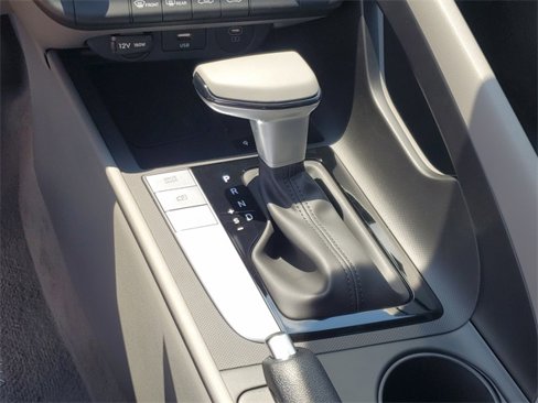 New 2025 Hyundai Elantra Sport image 24