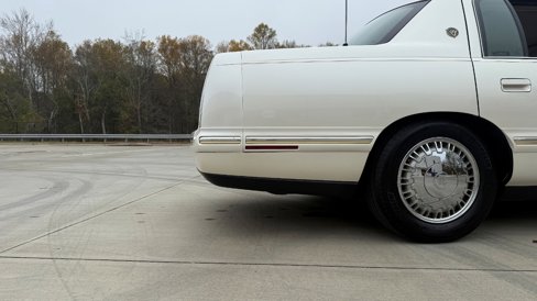 Used 1999 Cadillac De Ville image 12