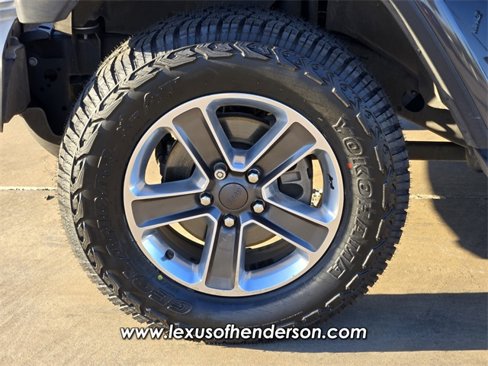 Used 2018 Jeep Wrangler Unlimited Sahara image 10