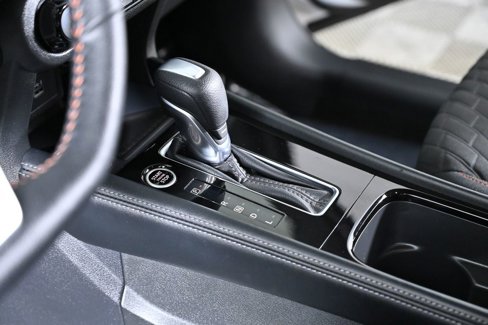 Used 2023 Nissan Kicks SR image 20