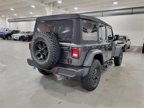 Used 2023 Jeep Wrangler Unlimited image 9