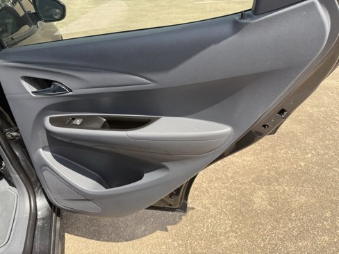 Used 2020 Chevrolet Bolt LT image 45