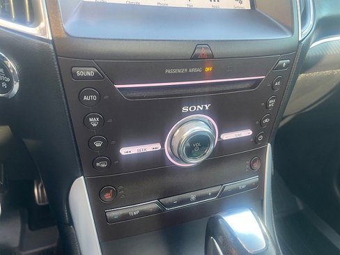 Used 2018 Ford Edge Sport w/ Canadian Touring Package image 29