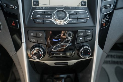 Used 2013 Hyundai Sonata Limited w/ Premium Pkg image 24