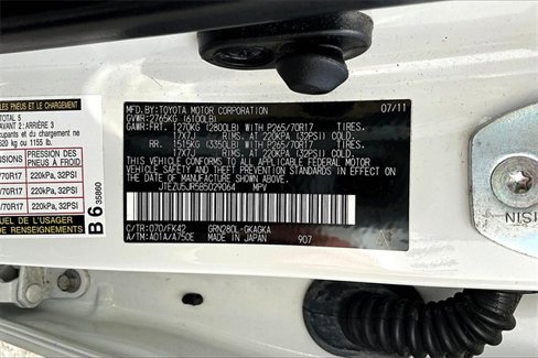 Used 2011 Toyota 4Runner SR5 image 10