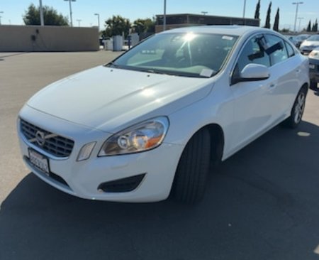 Used 2013 Volvo S60 T5 image 2