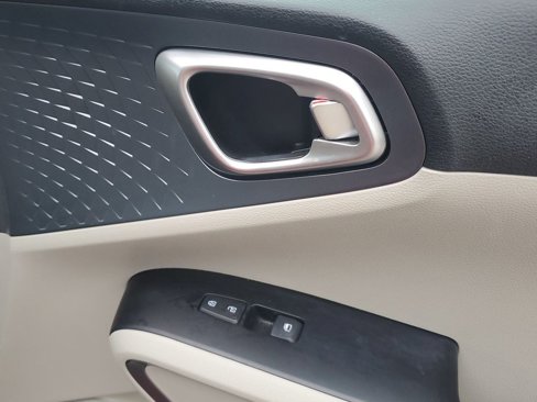 Used 2023 Kia Soul EX image 46